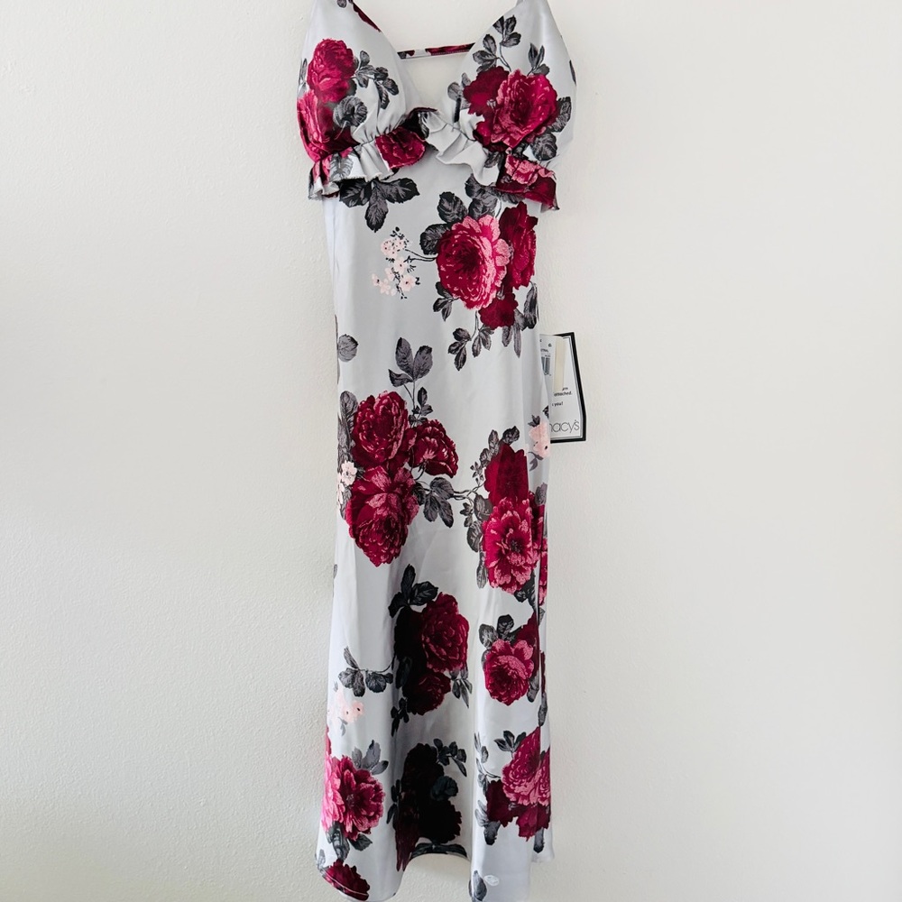 NWT Pear Culture x Macy’s Gray Silver Satin Floral Gown - Picture 6 of 8